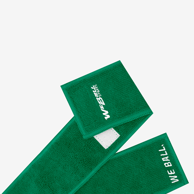 FOOTBALL STREAMER TOWEL™ (GREEN) - We Ball Sports