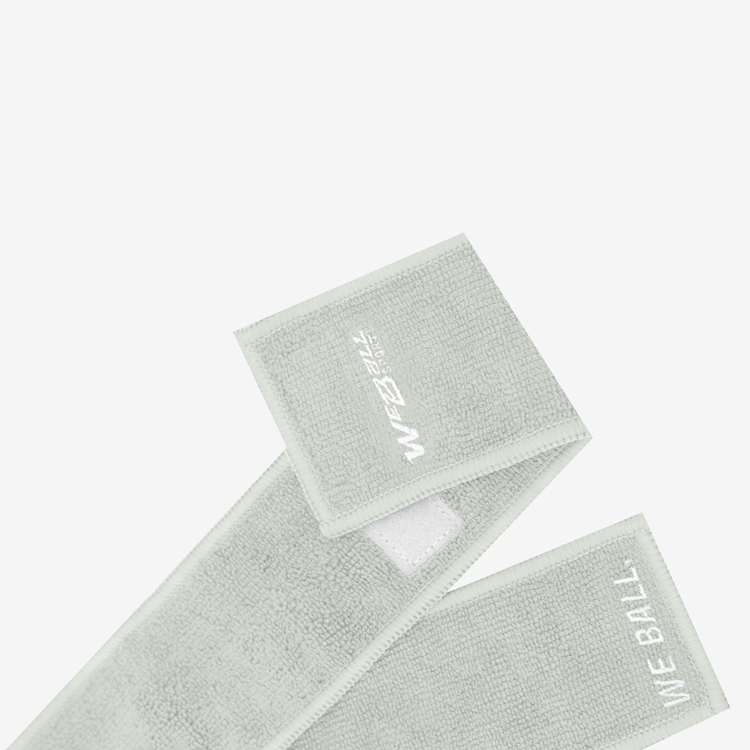 FOOTBALL STREAMER TOWEL™ (SILVER) - We Ball Sports