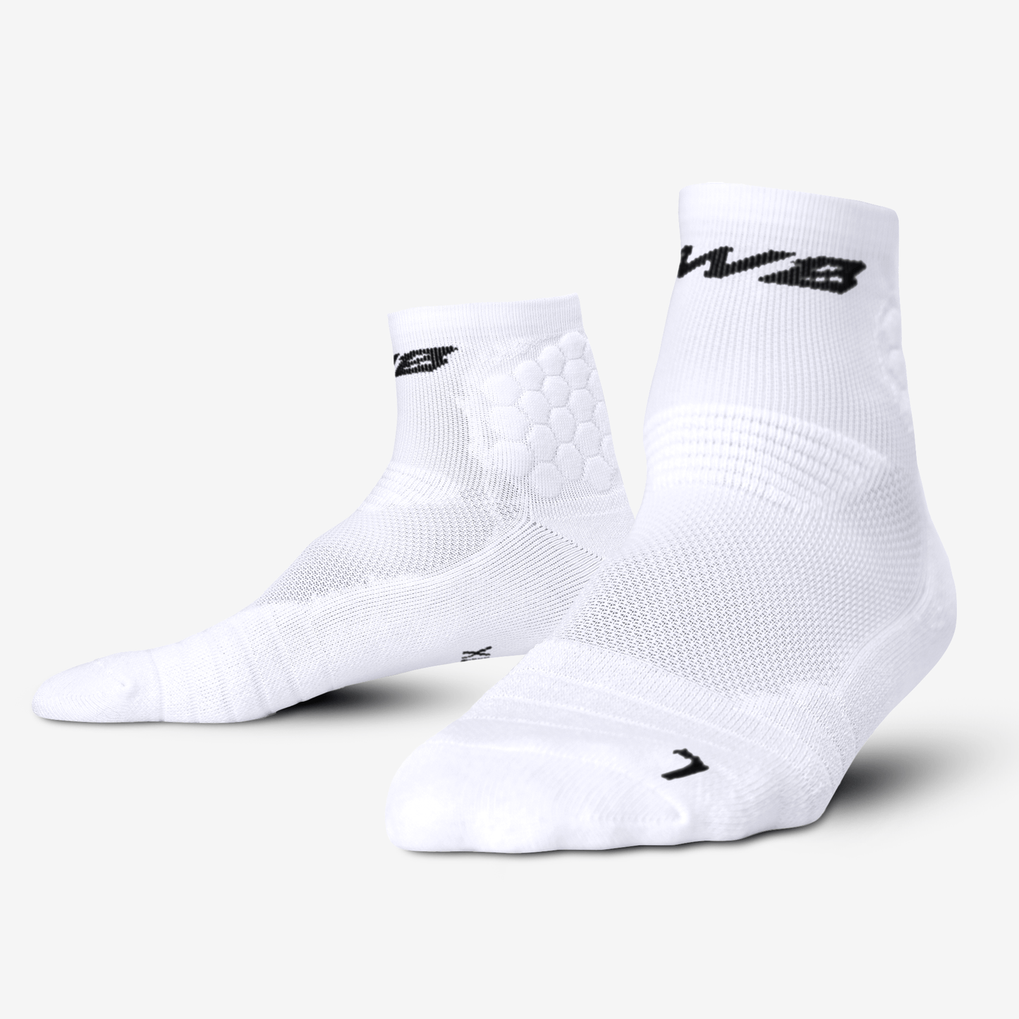 PADDED QTR SOCKS 2.0 (WHITE) - We Ball Sports